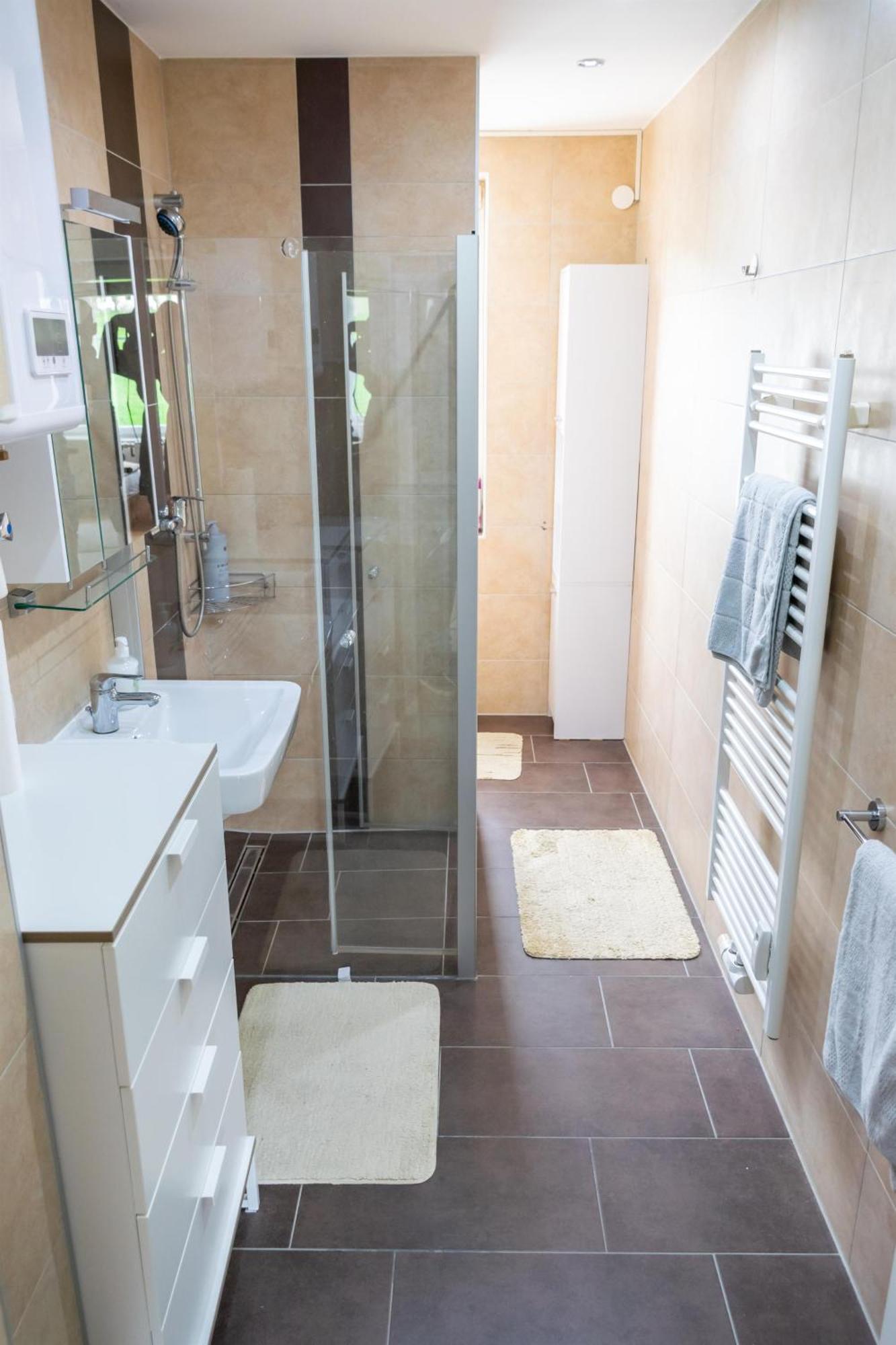 Ferienwohnung Am Freibad ロイトシャッハ エクステリア 写真